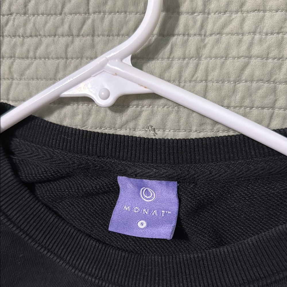 Monat Women's Black Cropped Sweatshirt - Picture 2 of 8